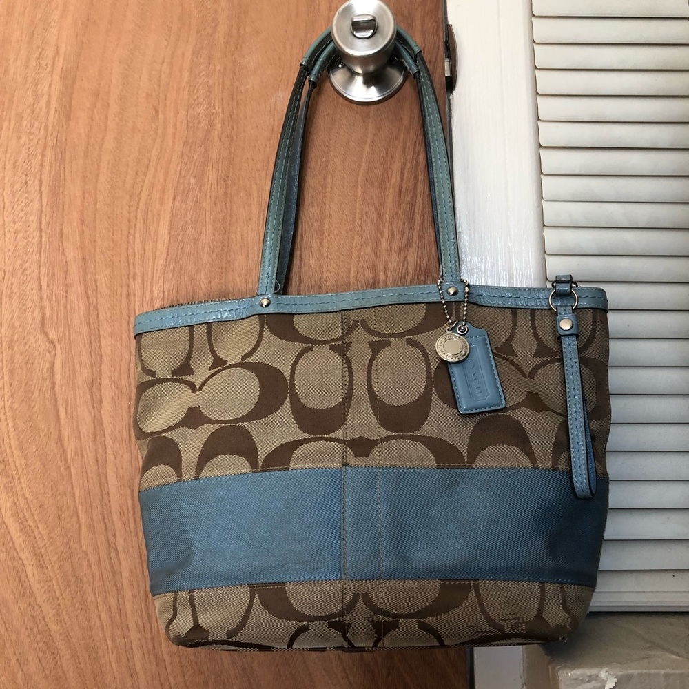 Vintage coach bag